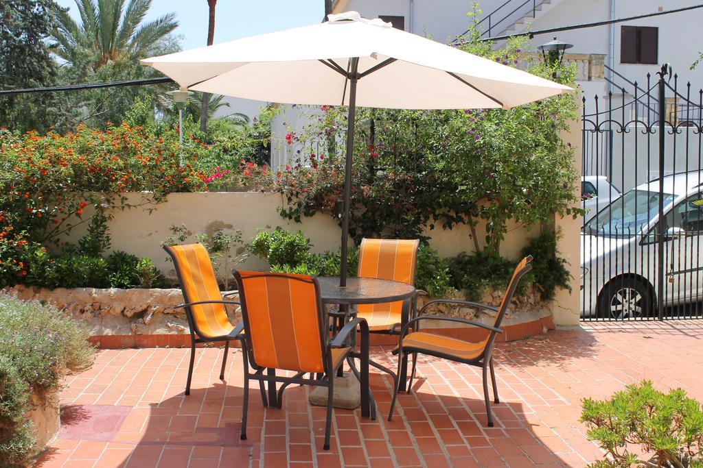 La Mimosa Guesthouse Palma de Mallorca Bagian luar foto